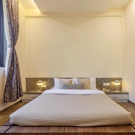 Stayvista'S Firefly Mountain Retreat - Villa With Private Pool, Gazebo & Terrace Karjat Esterno foto